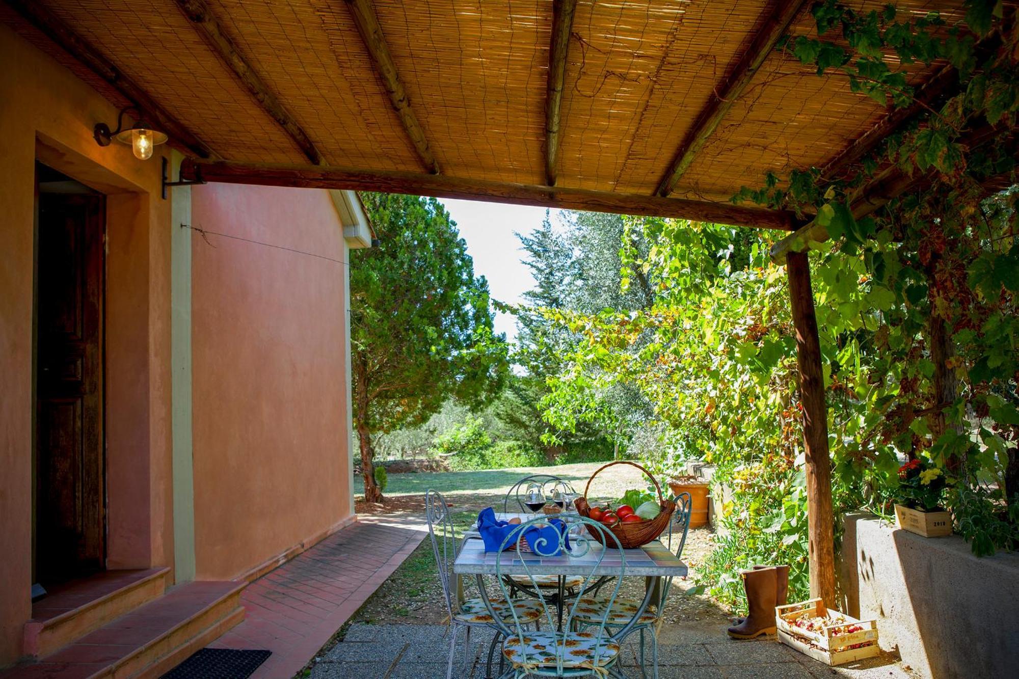 Agriturismo Tra Gli Ulivi, Chiappini Winery Bolgheri Luaran gambar