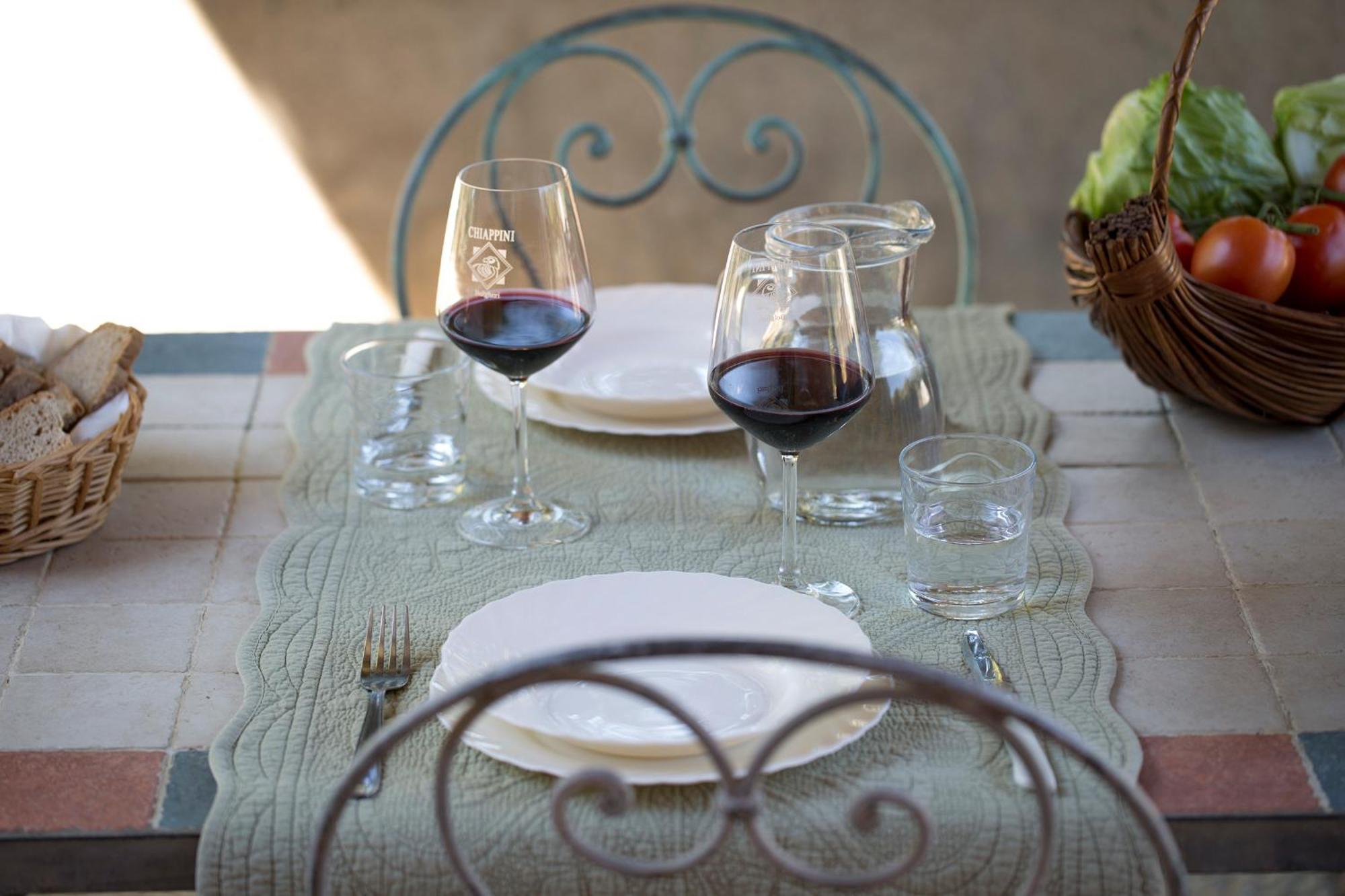Agriturismo Tra Gli Ulivi, Chiappini Winery Bolgheri Luaran gambar